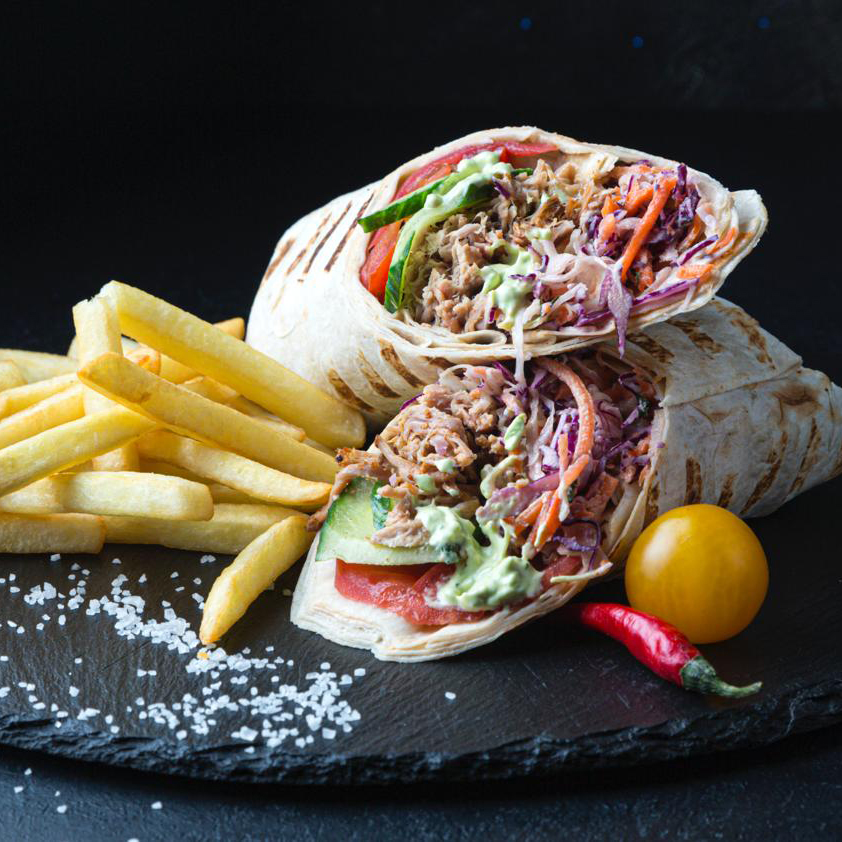 Ролл с рваной говядиной