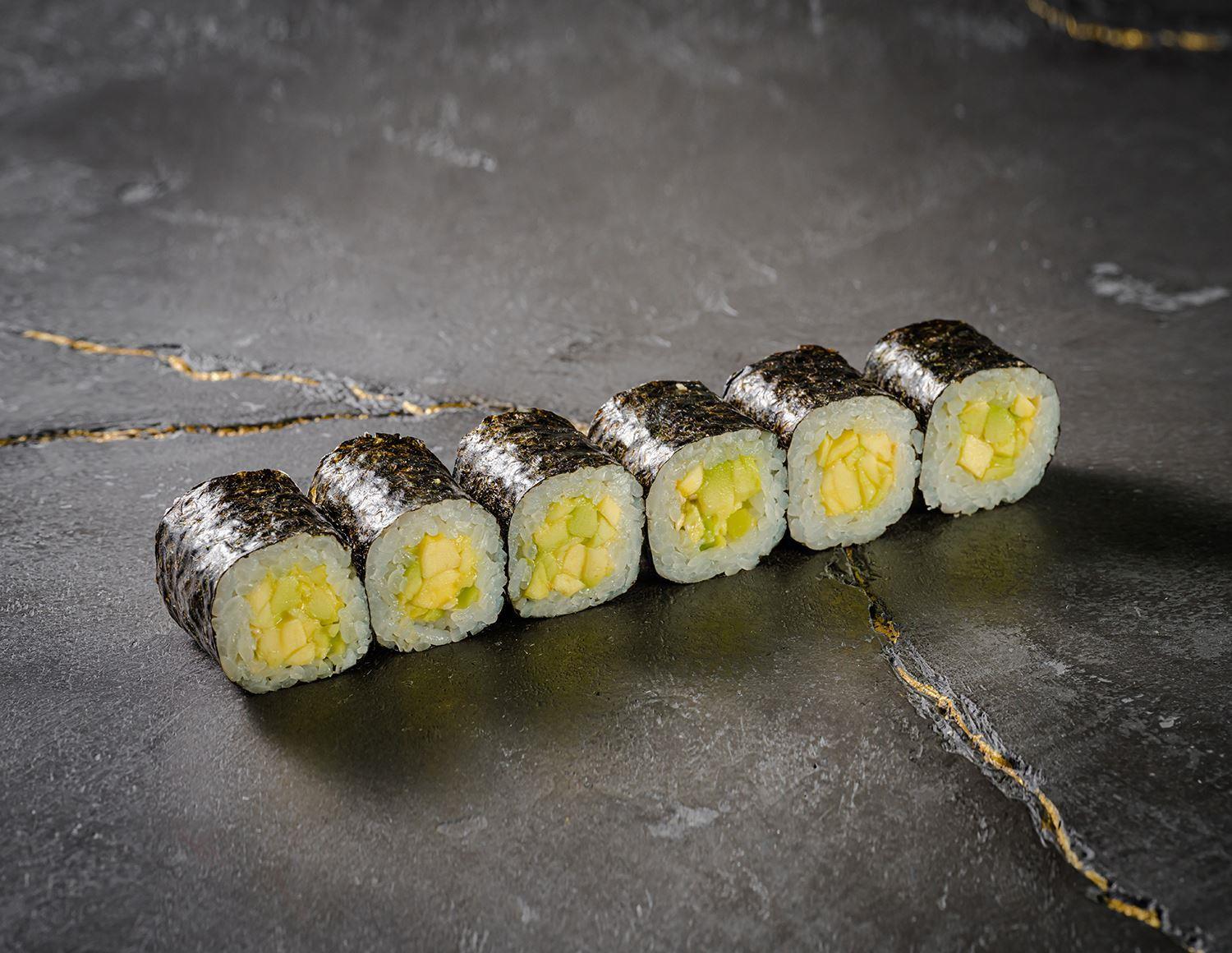 Классический Ролл авокадо