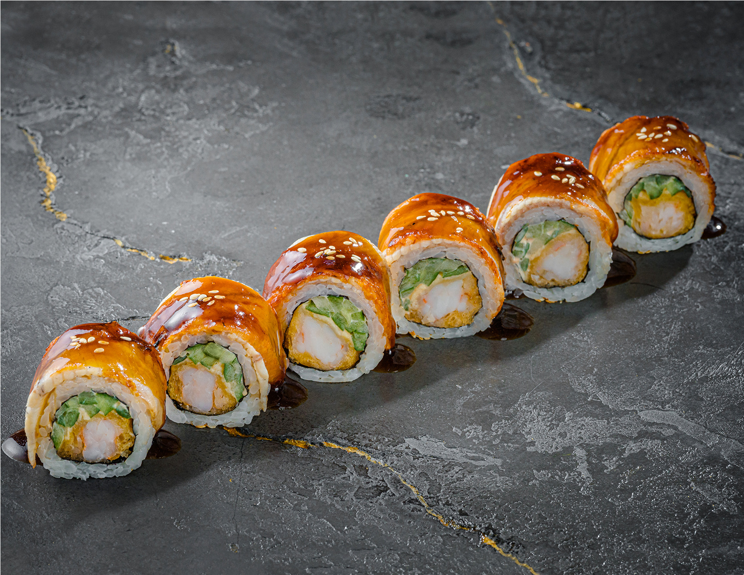 Ролл Креветка темпура с Угрем