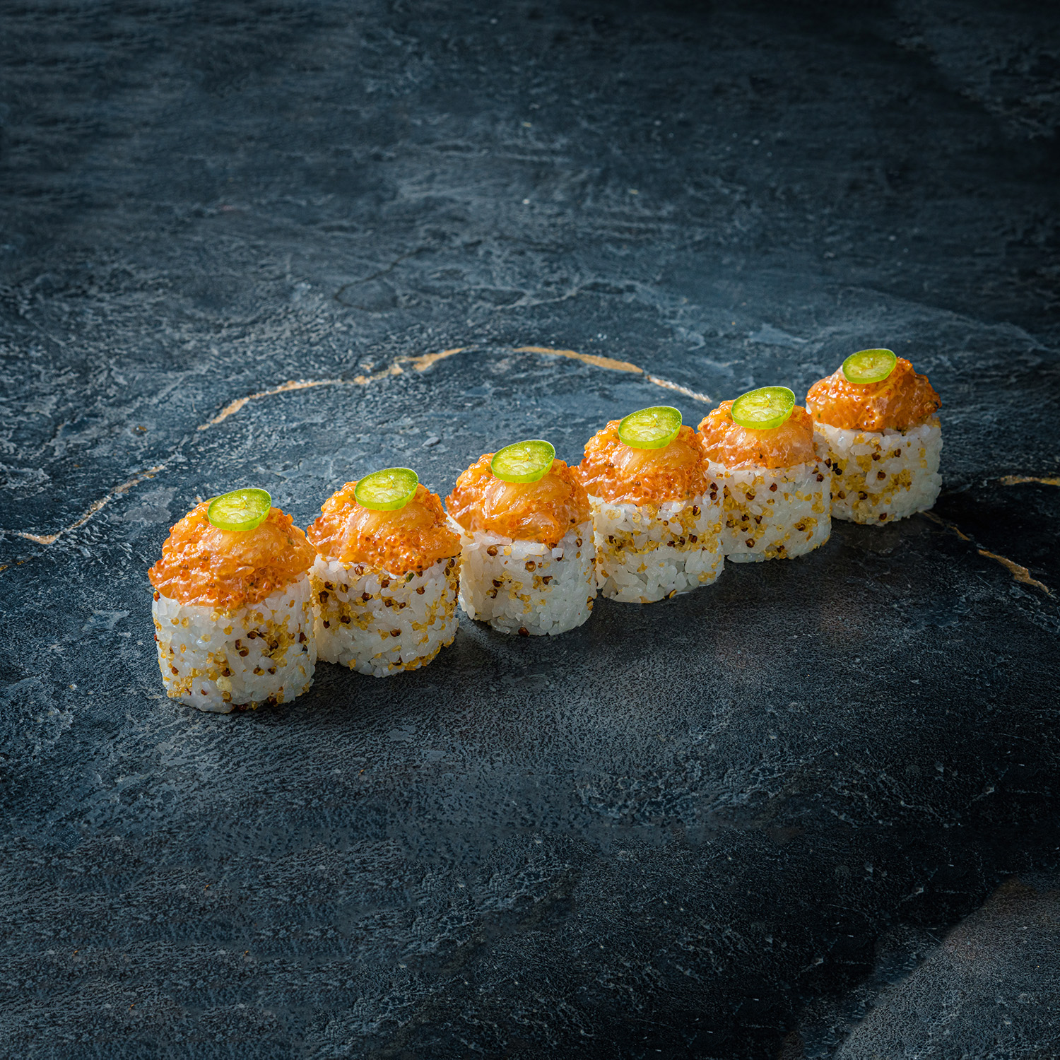 Ролл Дорадо микс 