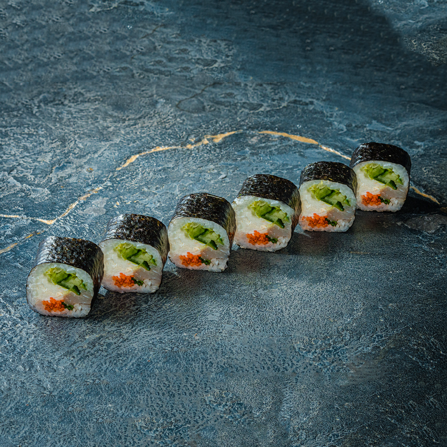 Ролл футомаки с Дорадо