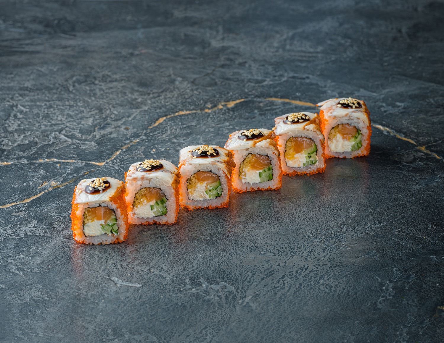 Ролл Красный дракон