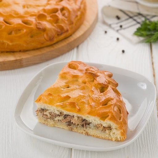 Пирог Праздничный семга, рис