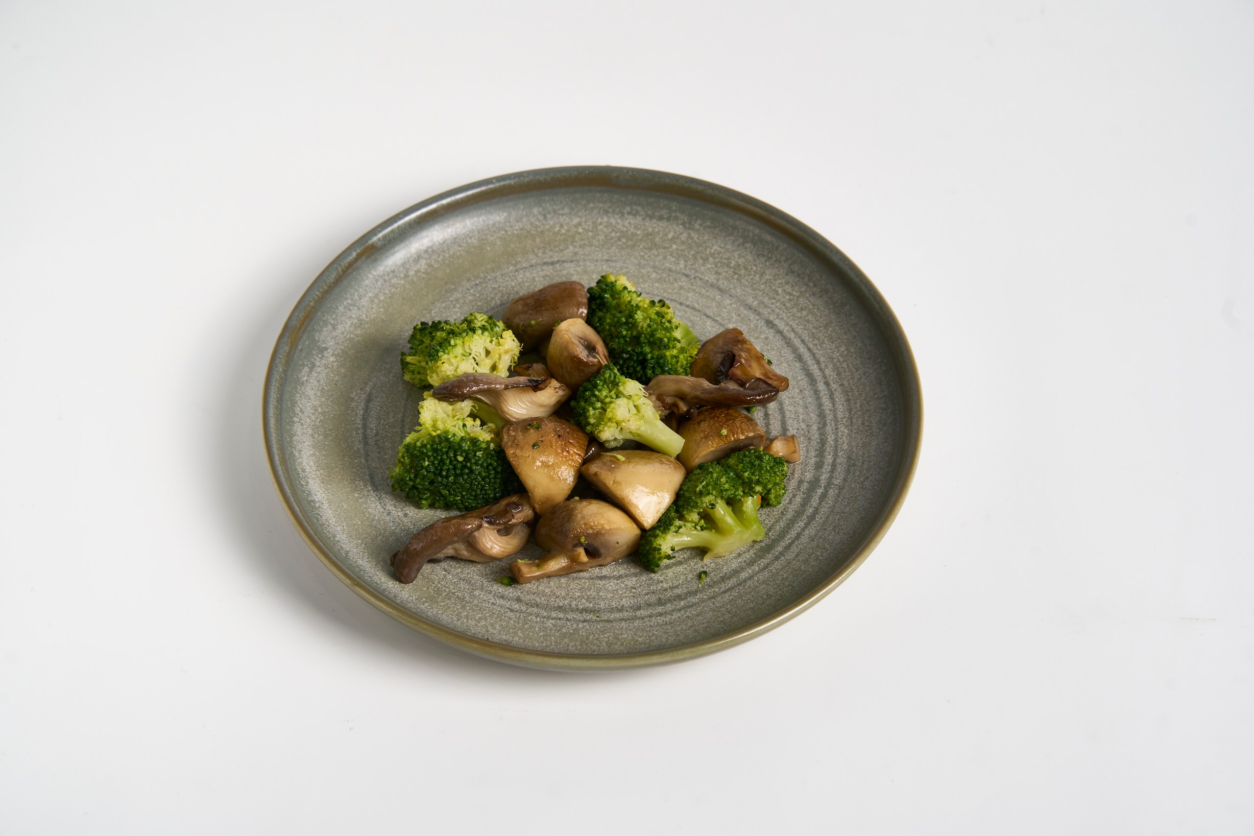 Брокколи с грибами 200 гр