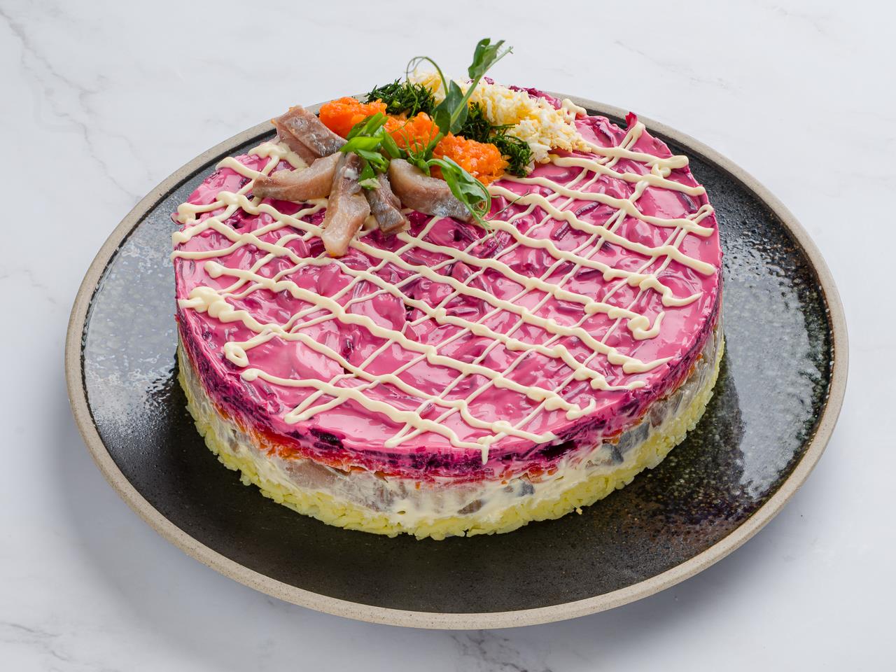 Традиционный салат-торт 