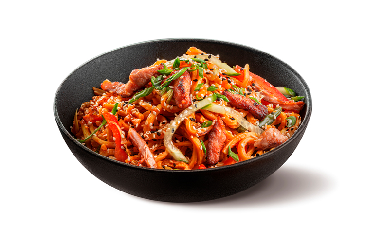 Лапша со свининой в кисло-сладком соусе