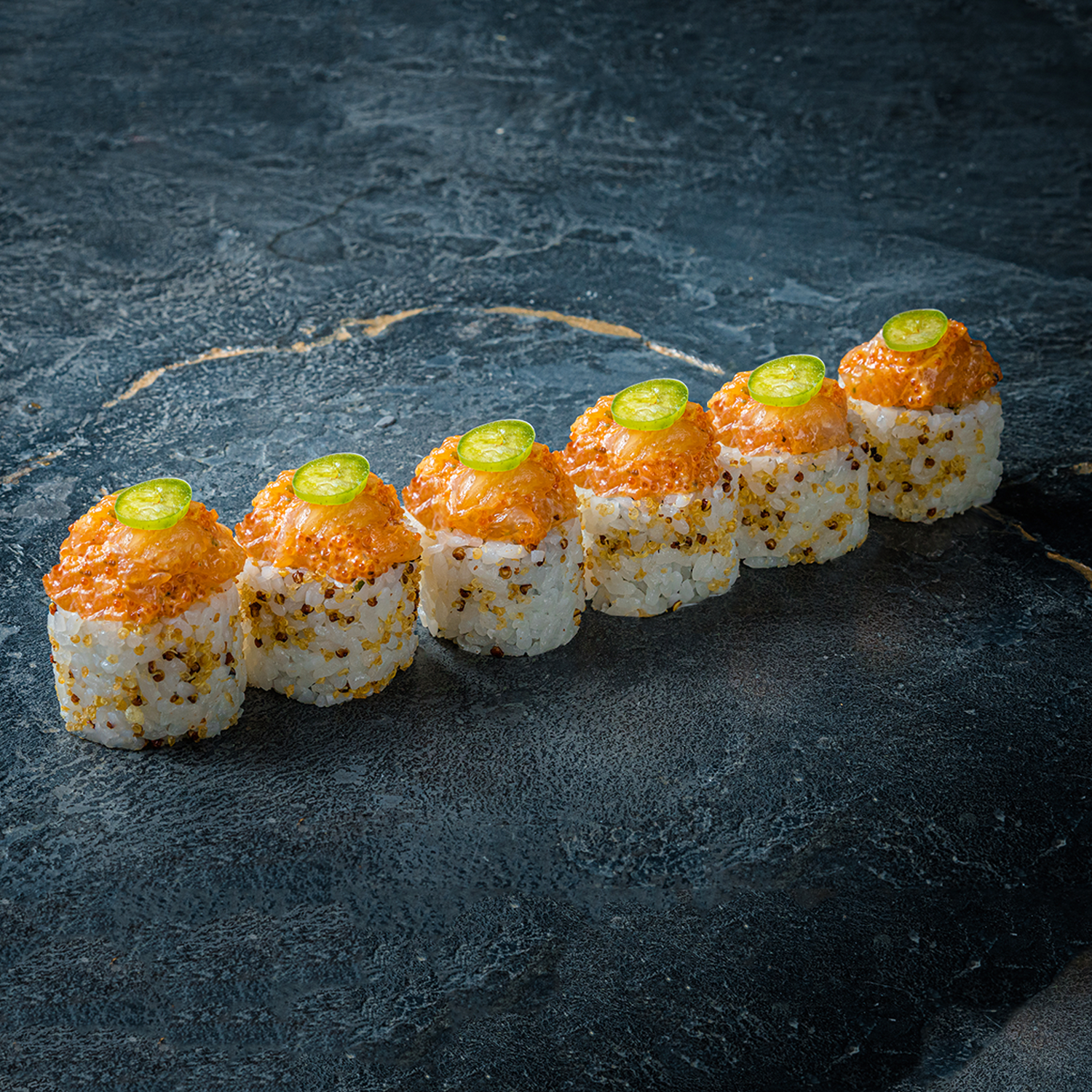 Ролл Дорадо микс 